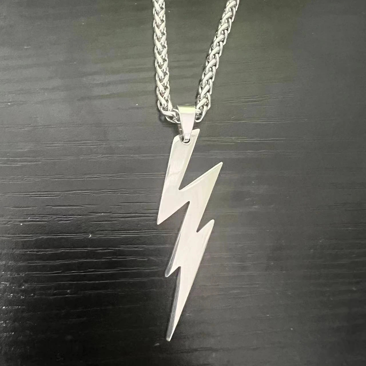 HNSP Bat Flash Stainless Steel Pendant Chain Necklace