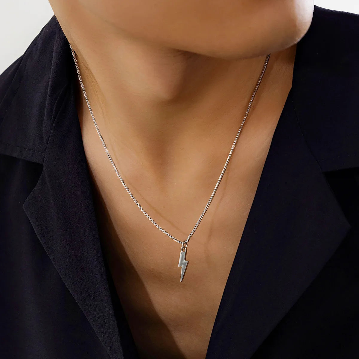 Simple Chains with Lightning Pendants Necklace