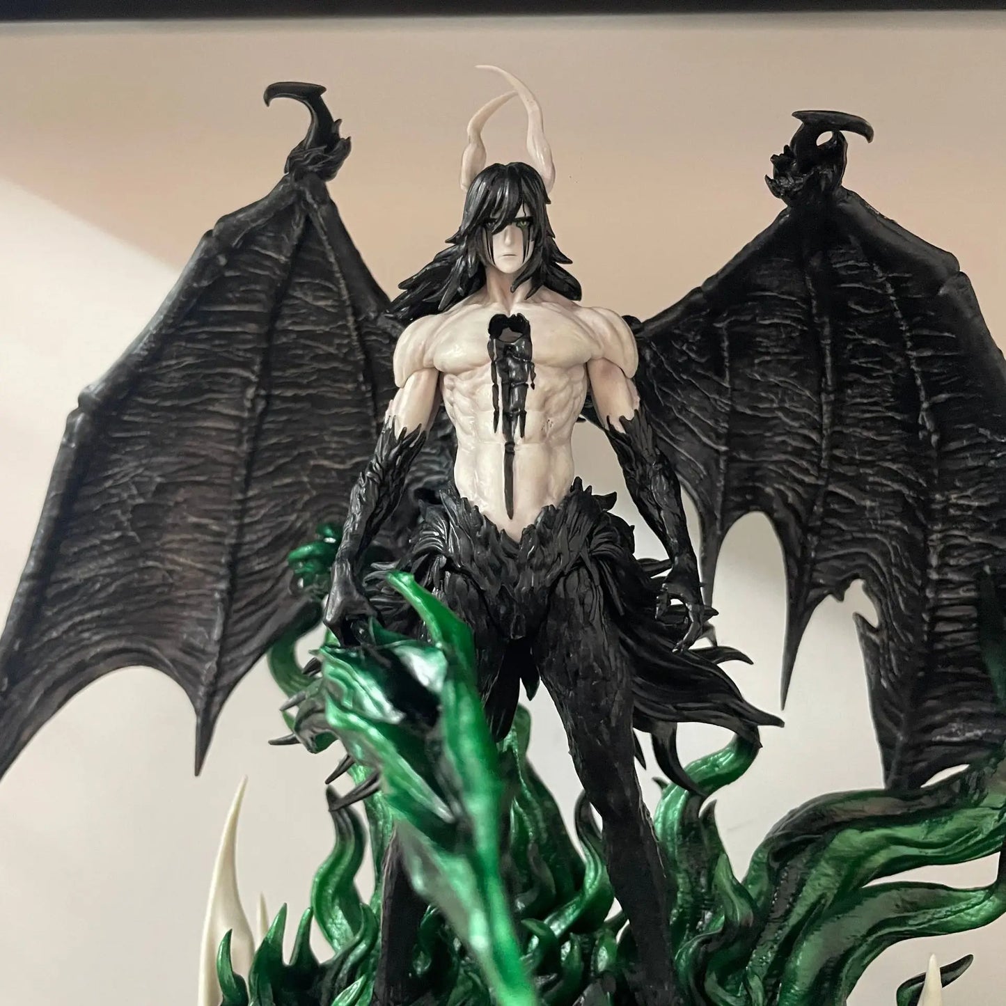 35cm Bleach Kurosaki Ichigo Hollowfication Ulquiorra Cifer Anime Figure Model