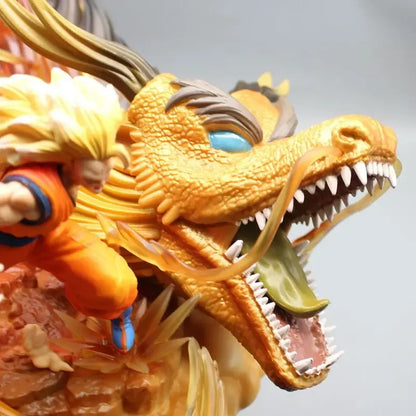 21.5cm Super Saiyan Son Goku Dragon