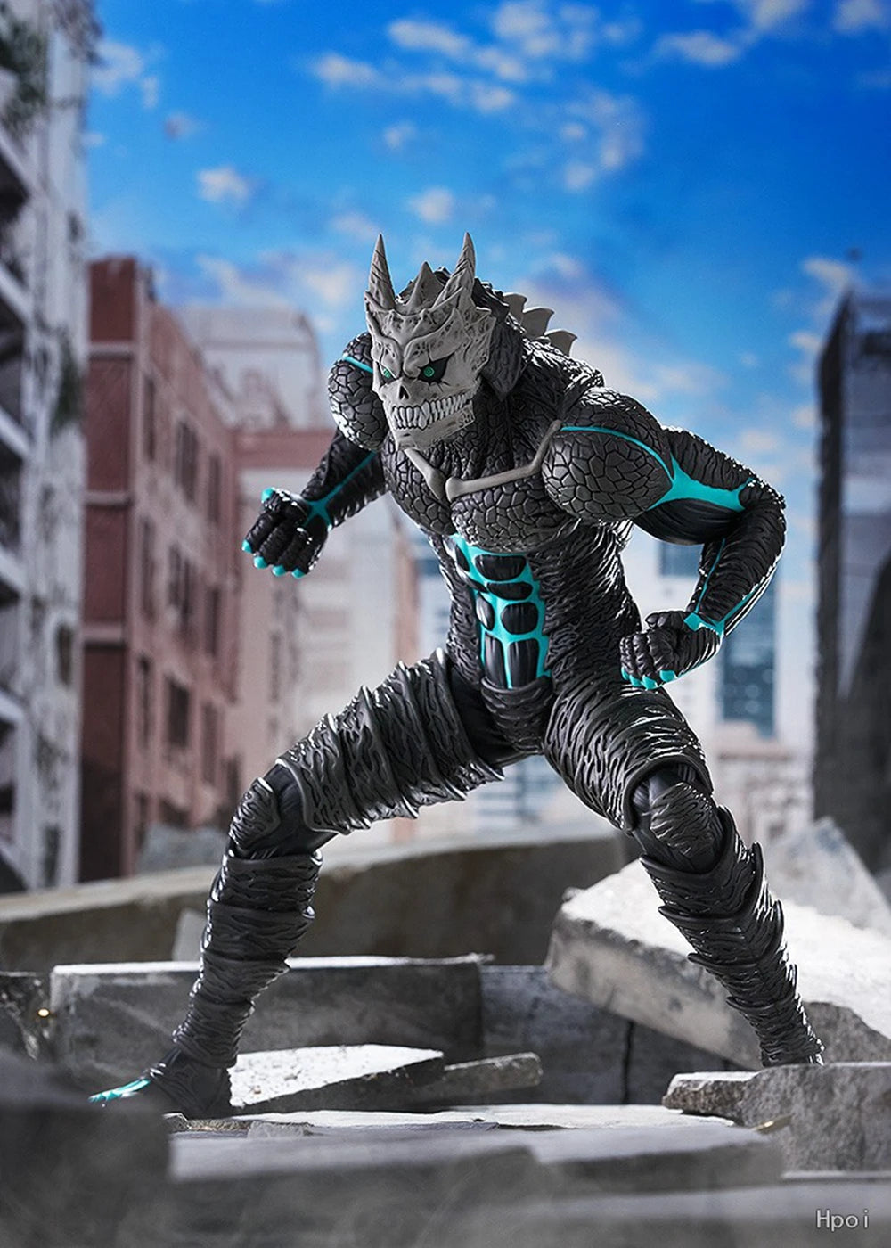 13CM Anime kaiju No.8 Figure Monster Anime Characteristics of Standing