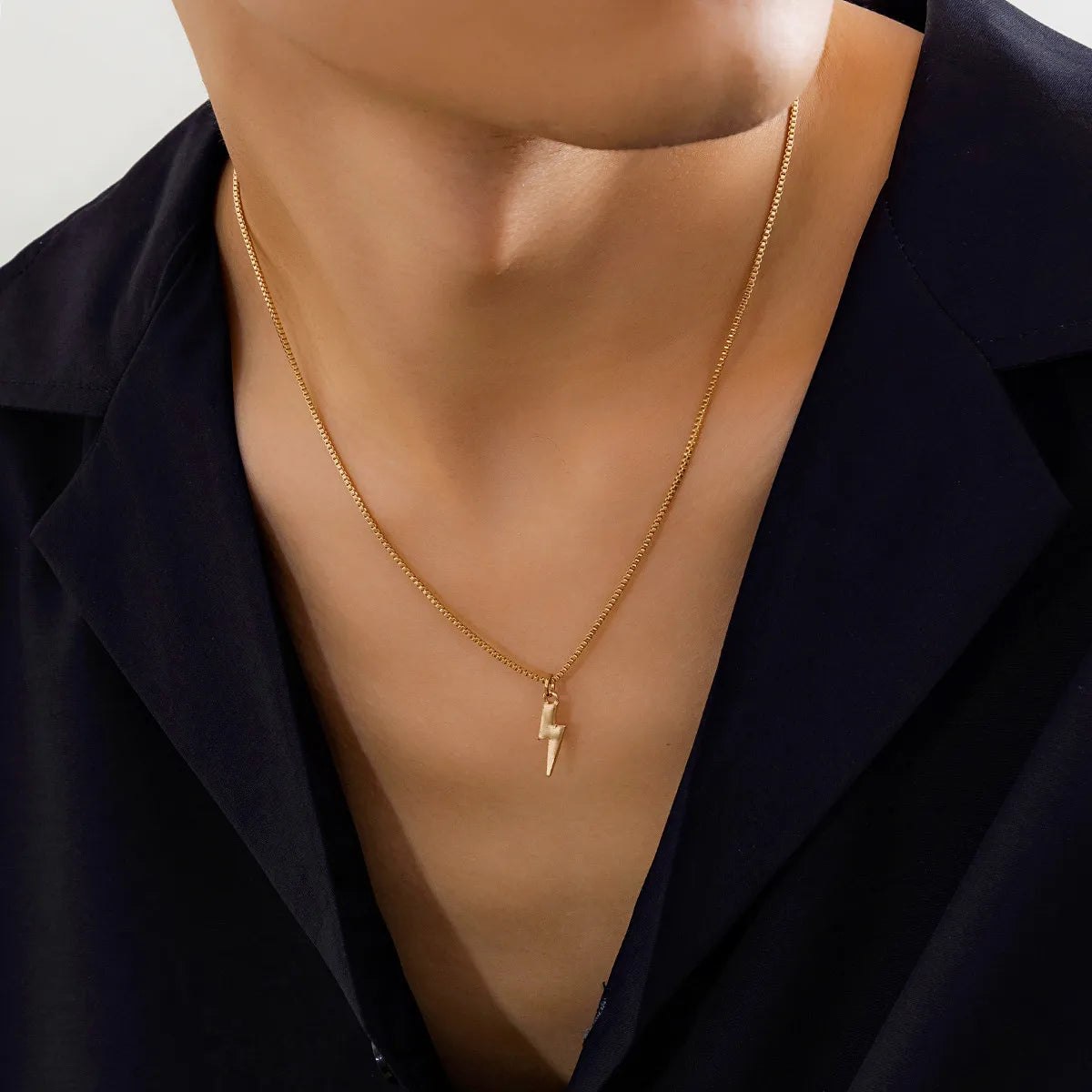 Simple Chains with Lightning Pendants Necklace