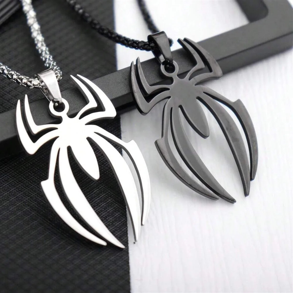 Superhero Spider Logo Cosplay Necklace