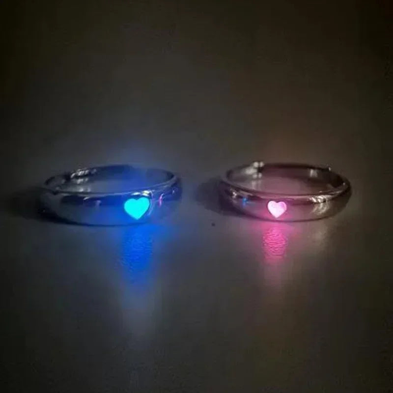 1/2PCS Luminous Love Heart Ring Glow In Dark Fashion